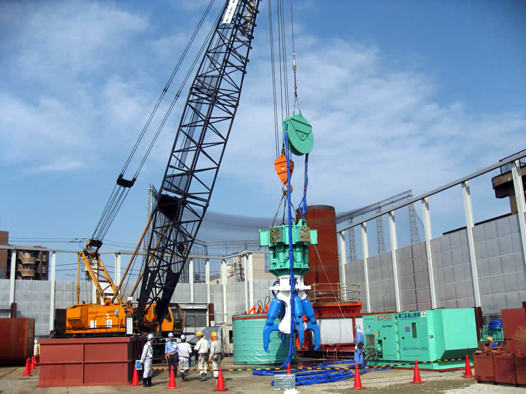 φ3000mm掘削による障害物撤去 株式会社横山基礎工事